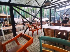-桉树林A coffee 森林餐厅(三圣乡店)