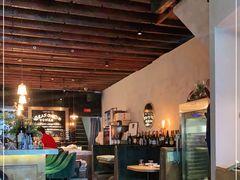 -Osteria Garden 生蚝花园餐厅(原进贤路店)