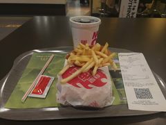 -麦当劳(世界城广场店)