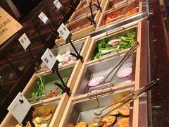 -钱小奴创意自助餐厅·山野黑猪肉畅吃(苏州昆山招商花园城店)
