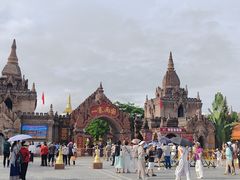 -一寨两国风景区
