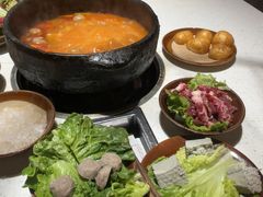 -贵府酸汤牛肉火锅·贵州老字号(飞山街店)