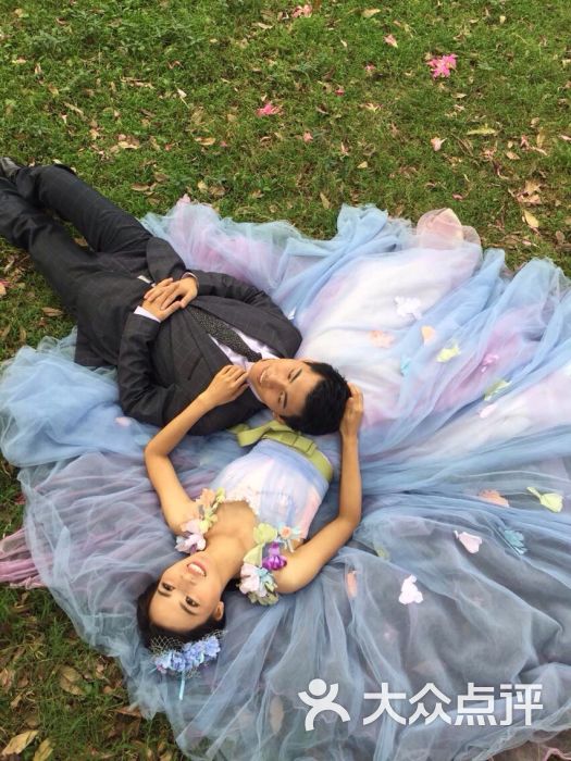 白雪公主婚纱摄影