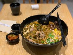 老坛酸菜肥牛米线-云味馆过桥米线(皇庭广场店)