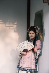 -梦回汉唐汉服旗袍体验馆(拙政园店)