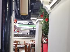 -卢大鲜鱼头捞饭(美利广场店)