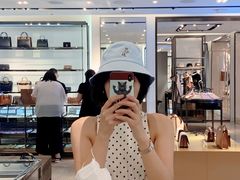 -BURBERRY(上海港汇恒隆广场店)