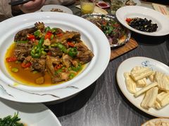 -梁家大院•农家菜(昆山会展中心店)