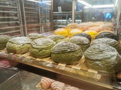 -奈雪的茶(亨特国际广场店)