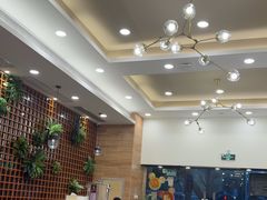-佰搭果·广式茶餐厅(西华路店)