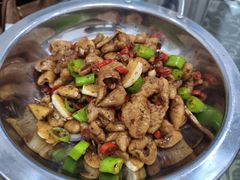 -湖南人家湘菜馆(镇江路店)