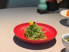 炝拌鲍芹-金海华·悦食东方(苏州中心商场店)