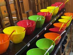 -果松木炭酸菜铜火锅·外婆参鸡汤