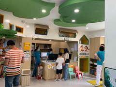 -极橙儿童齿科矫正中心(奥城店)