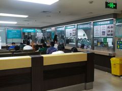 -上海市普陀区中心医院