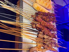 -喝丢一只鞋海鲜烧烤·海肠捞饭(东关街店)
