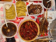 -老头爱马仕酸豇豆炒饭(丰富路店)