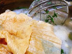 -潮汕三宝鲜牛肉火锅