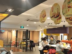 -麦当劳(新达汇三林店)