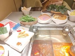 -海底捞火锅(银泰中心店)