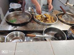 -李记牛杂店(建设一街店)