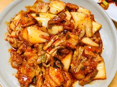 辣白菜炒五花肉-屋里家延边朝鲜族冷面(南园店)