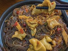 -胡子饮食店