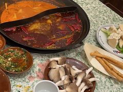 -鸿姐老火锅(花园路店)