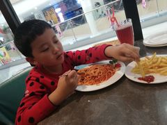 -必胜客(新中纬店)