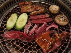 -炙忧烤肉屋(中国铁建广场店)