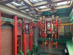 -梅龙镇酒家(南京西路总店)