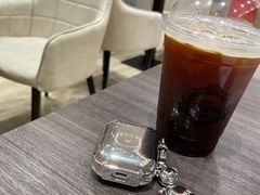 -钟书阁(群光广场店)
