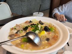 -郑庄脂渣海鲜楼(九水路店)