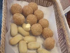 -不二心·鲜肉大包·海胆小笼汤包(二七广场店)