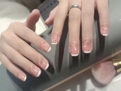 -UGIRL有个美甲