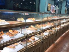 面包甜点陈列柜-新侨三宝乐面包店(崇文门店)