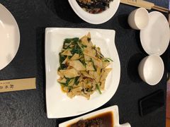 -喜洲翰林餐厅(董家百年老宅店)