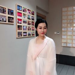 -盘子女人坊古装写真摄影(厦门总店)