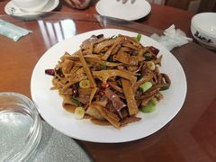 -宣威山野人家·传统云南菜(呈贡店)