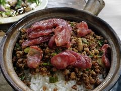 招牌鹅乸煲仔饭-阳江河堤老牌曾记美食