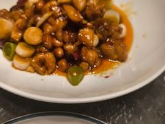 -闫府私房菜·老字号(恒隆店)