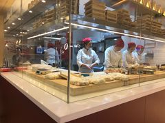 面包甜点陈列柜-客临百思德·东北特色馆(龙湖时代天街店)