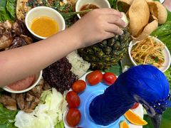 -沐毫傣泐云南菜孔雀宴•手抓饭傣味烧烤(曼听公园店)