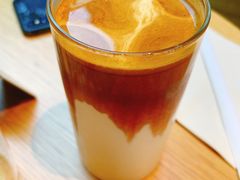 -Line 咖啡(石厦花园店)