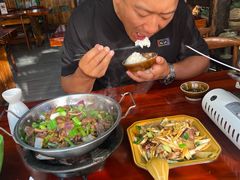 -苗湘食府(十年店)
