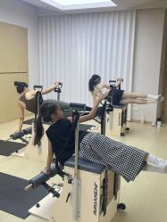 -亦美瑜伽·普拉提