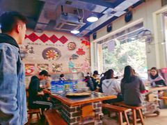 大堂-炮爷东北铁锅炖(棠安路店)