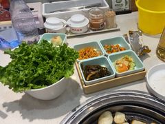-韩香福烤肉庄园(荣成店)