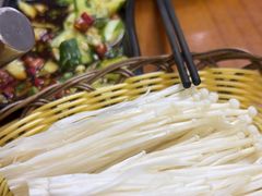 -曹丞相·地锅鸡·地锅鱼(武林店)