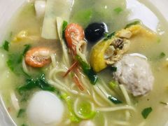 -何太太馄饨面铺(大浒东苑店)